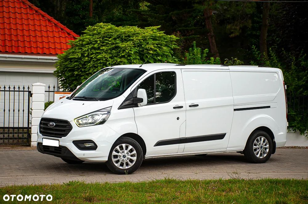 Ford Transit Custom - 8