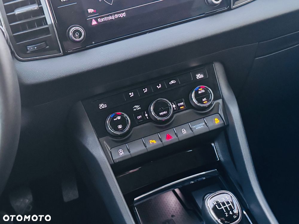 Skoda Karoq 1.5 TSI ACT Style - 30