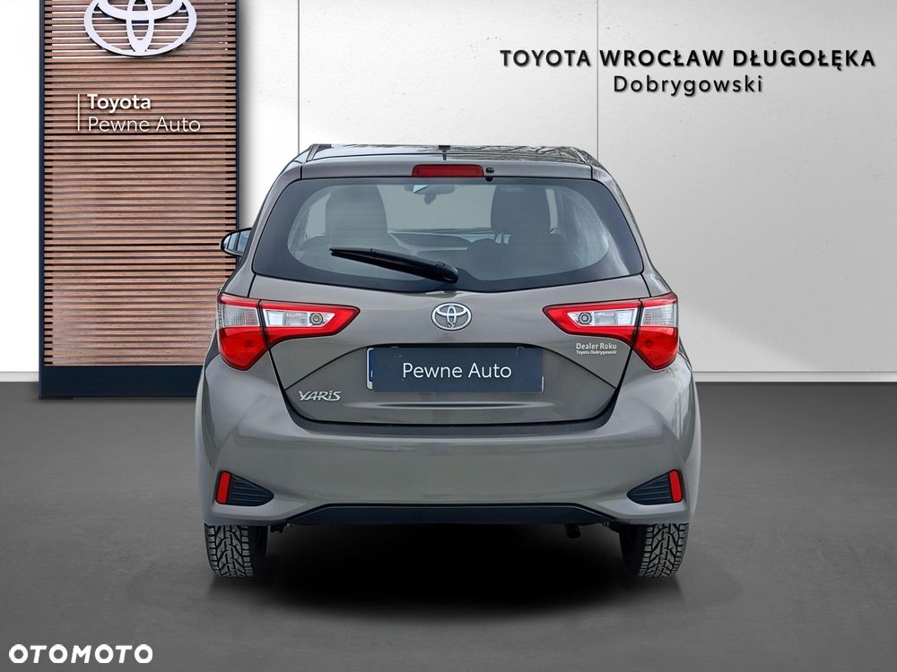 Toyota Yaris - 5