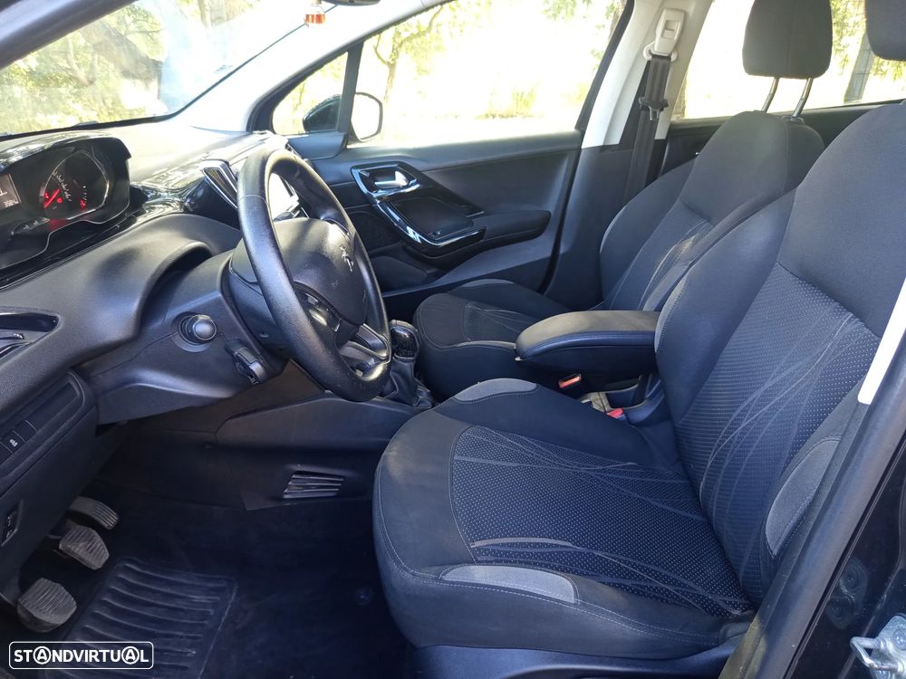 Peugeot 208 1.4 VTi Active - 16