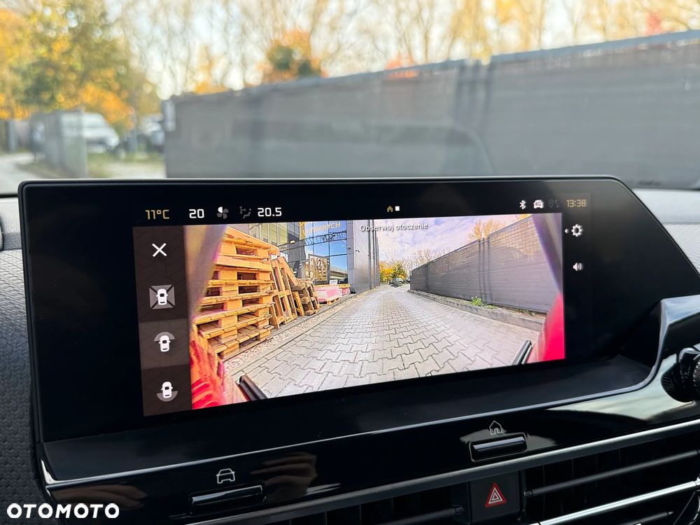 Citroën C4 1.2 PureTech Max S&S EAT8 - 17