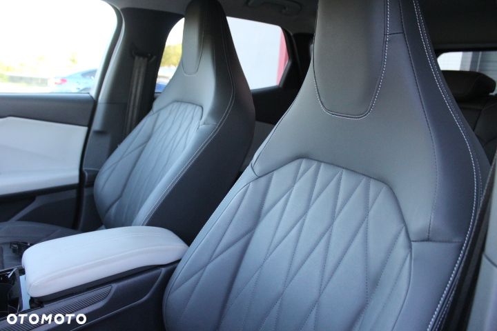 Ford Explorer Dual-Elektromotor Extend Range AWD 79kWh Premium - 20