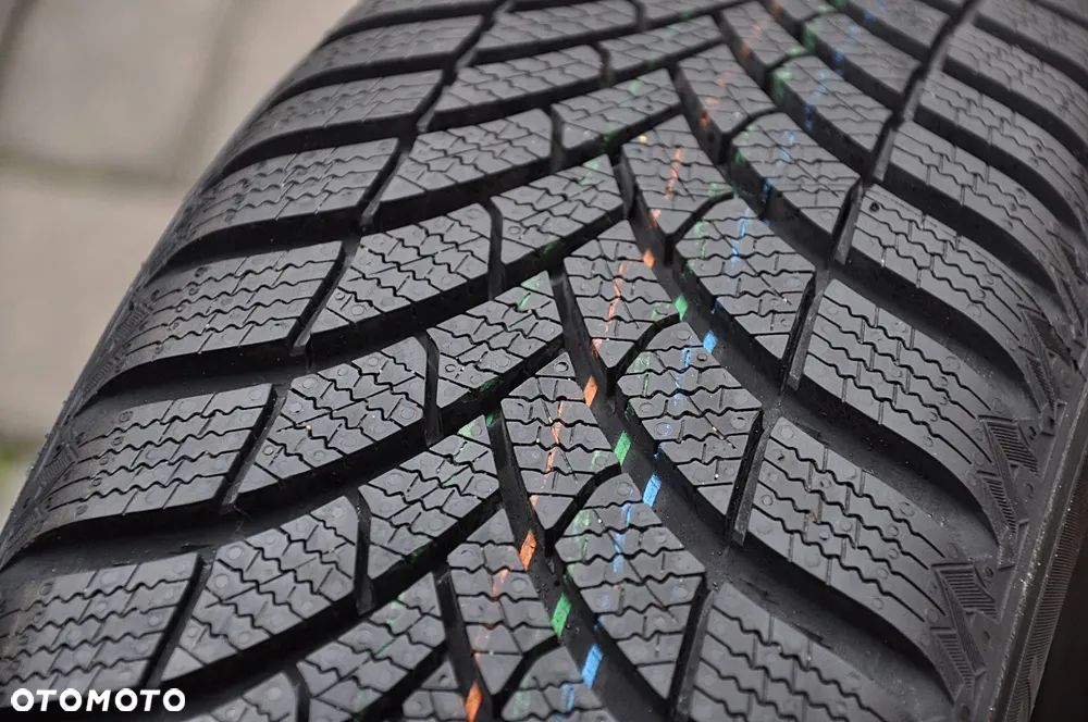 Nowe Opony SEMPERIT 195 60 R18 - 11