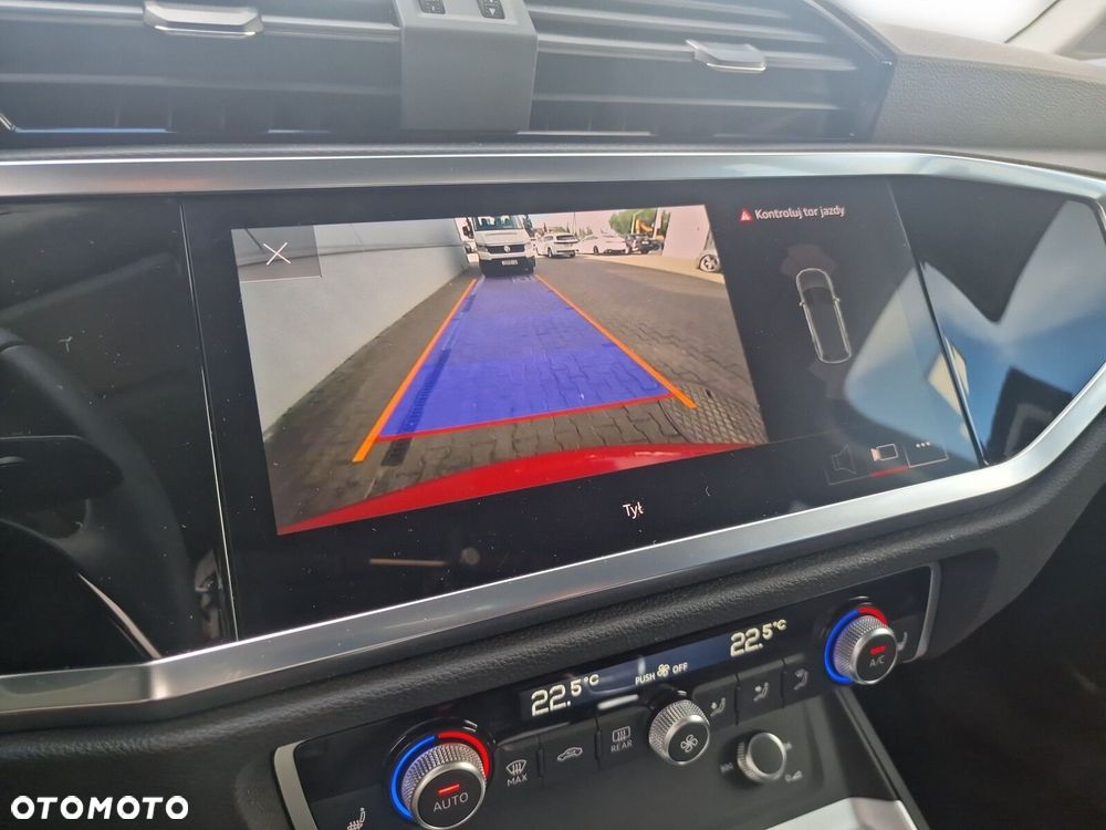 Audi Q3 - 25