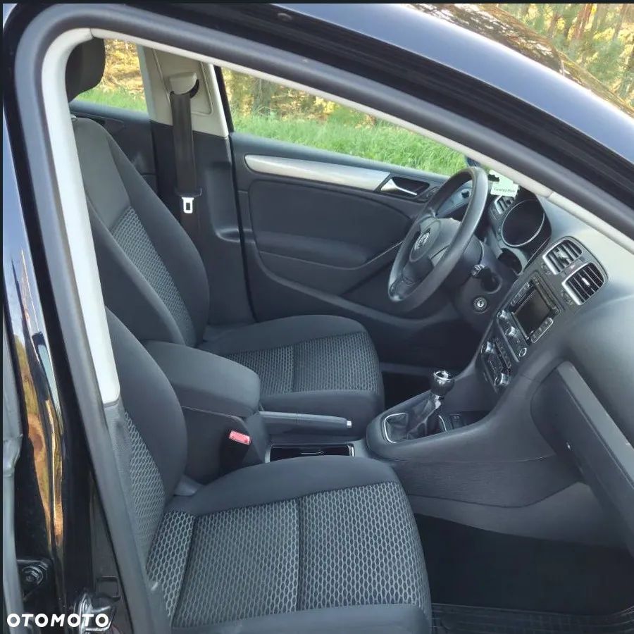 Volkswagen Golf VI 1.6 TDI Trendline - 5