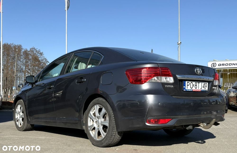 Toyota Avensis 2.2 D-4D Prestige - 6