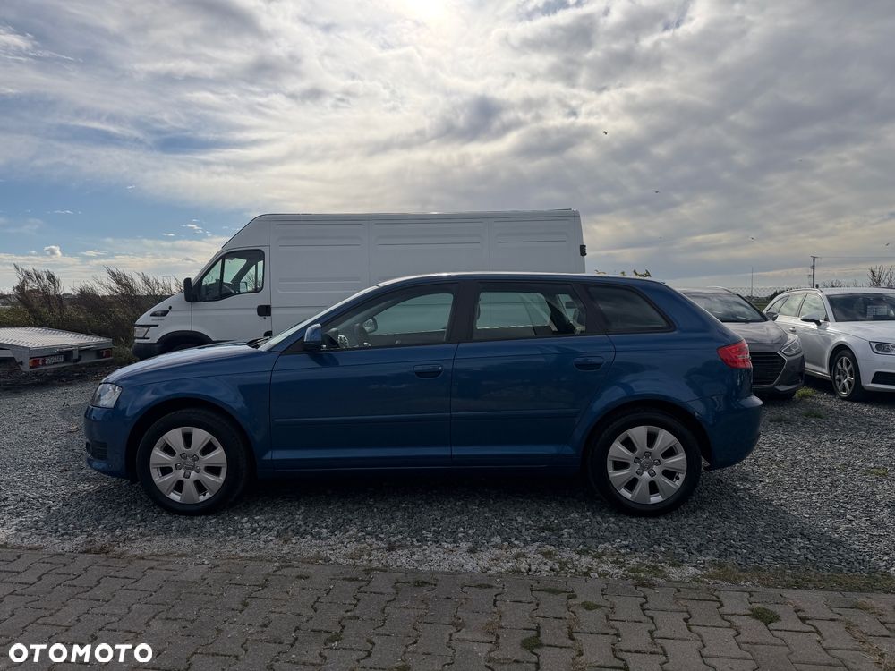 Audi A3 Sportback 2009 photo 5
