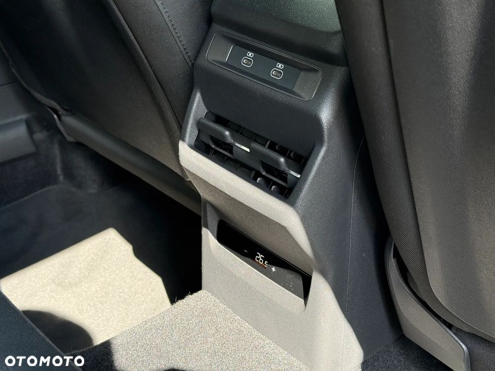 Audi Q3 35 TFSI S tronic - 24