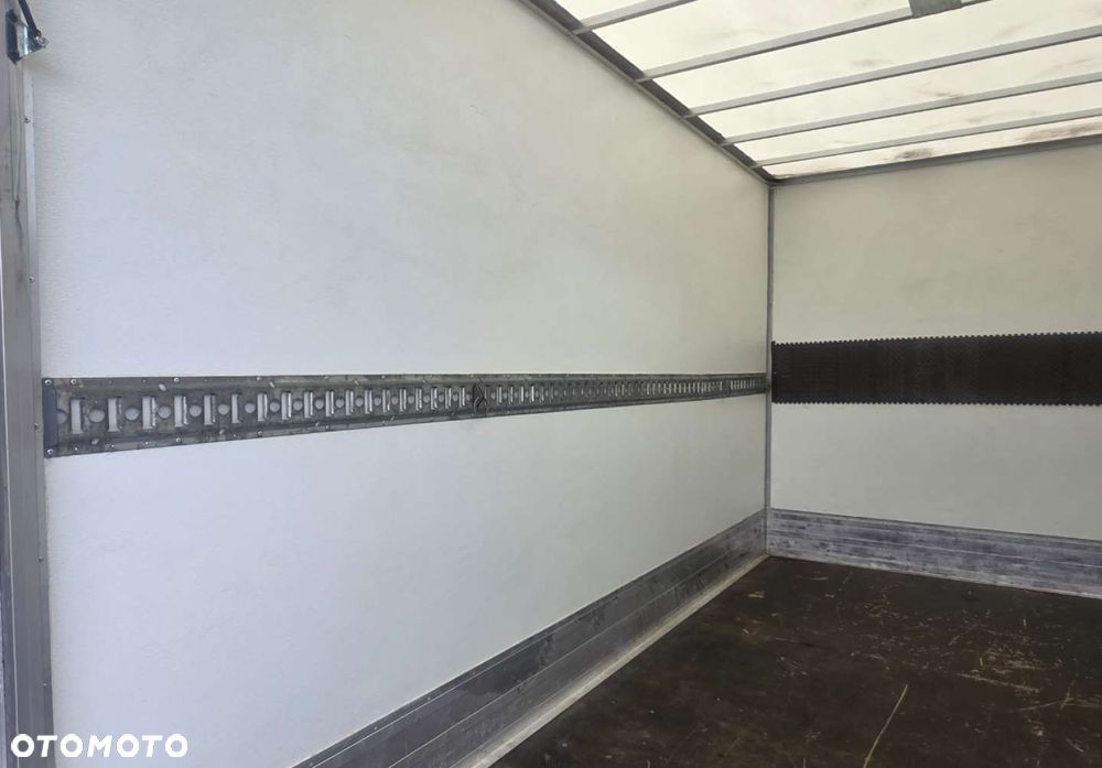 Iveco Daily 35S18 - 25