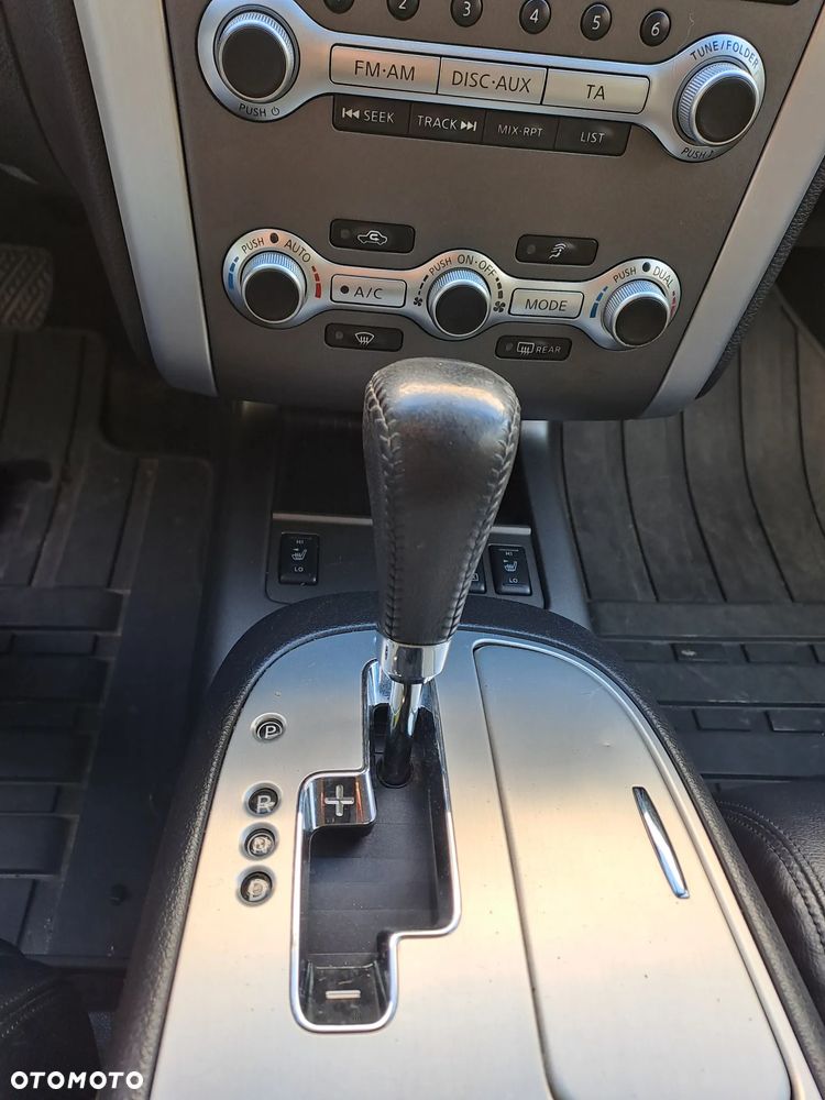 Nissan Murano 2.5 D Premium - 10