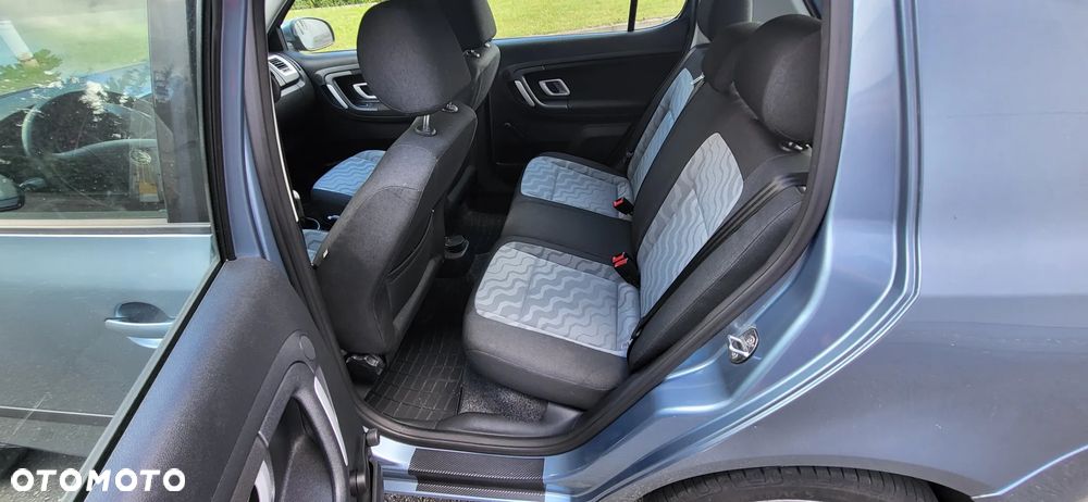 Skoda Fabia 1.6 16V Ambiente - 15