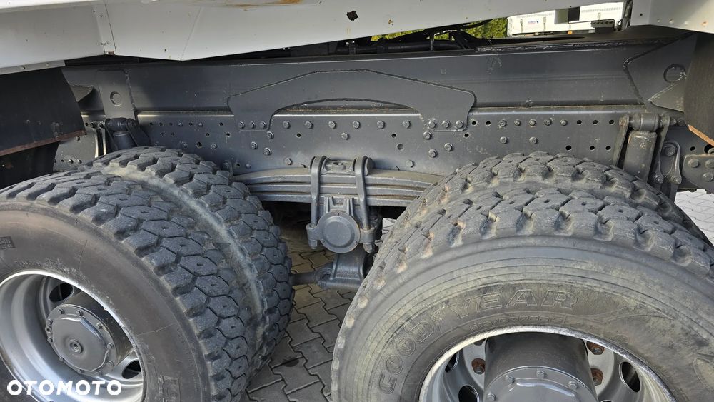 Mercedes-Benz Actros 3848 - 5