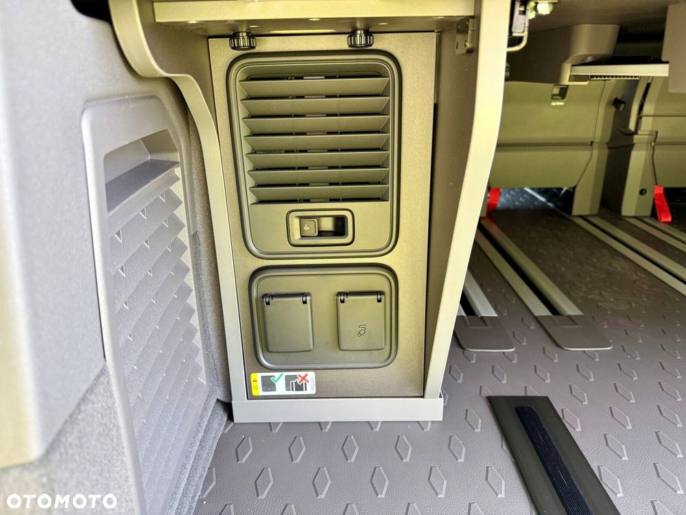 Volkswagen California - 15