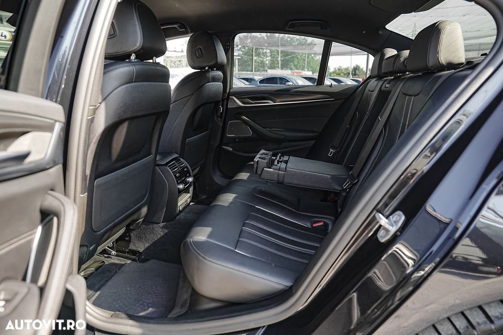 BMW Seria 5 530e Aut. M Sport Edition - 18