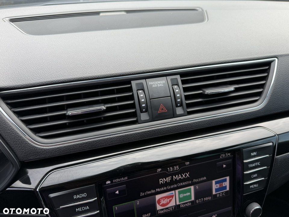 Skoda Superb 2.0 TSI L&K DSG - 25