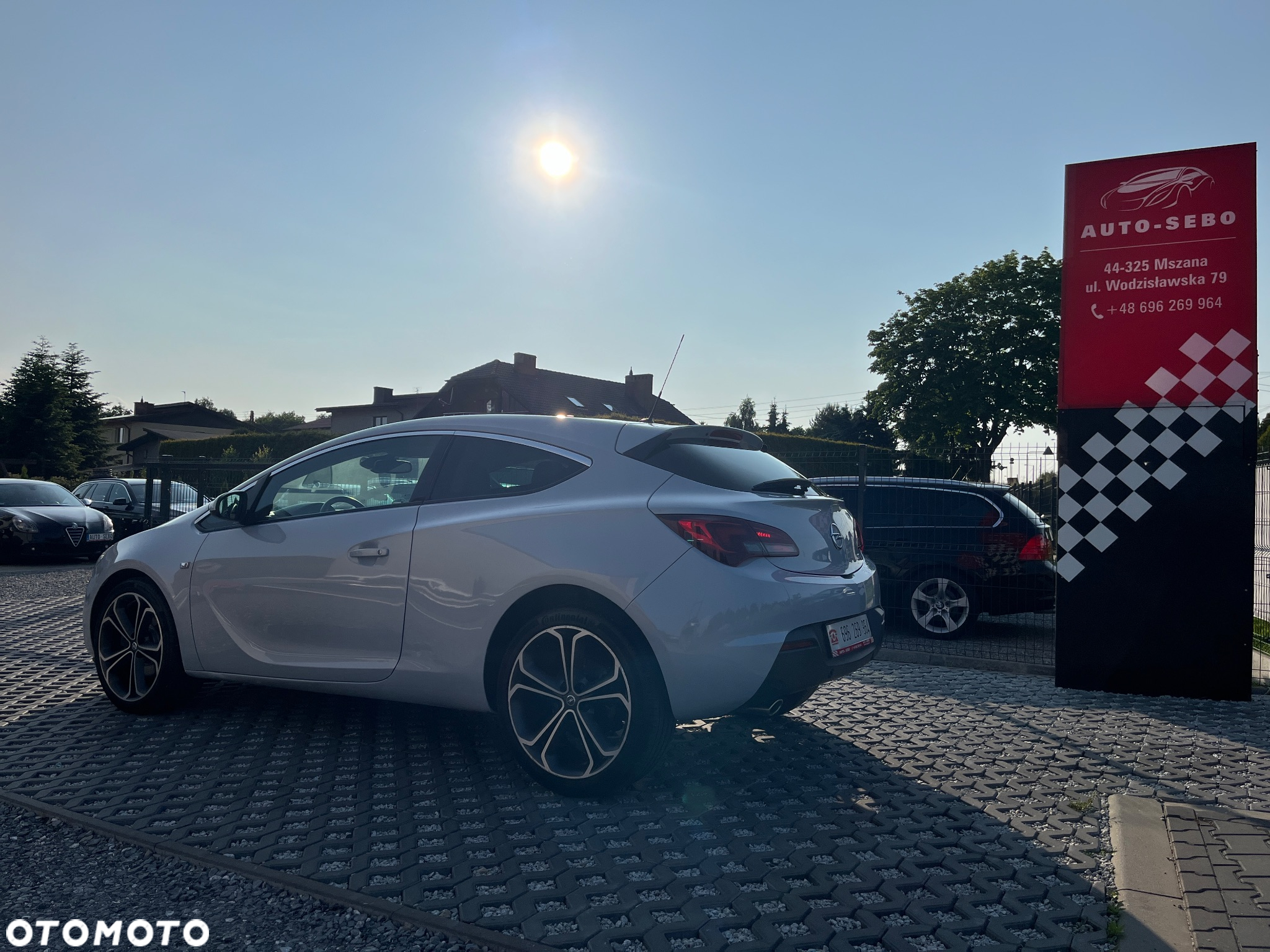 Opel Astra GTC 1.4 Turbo - 8