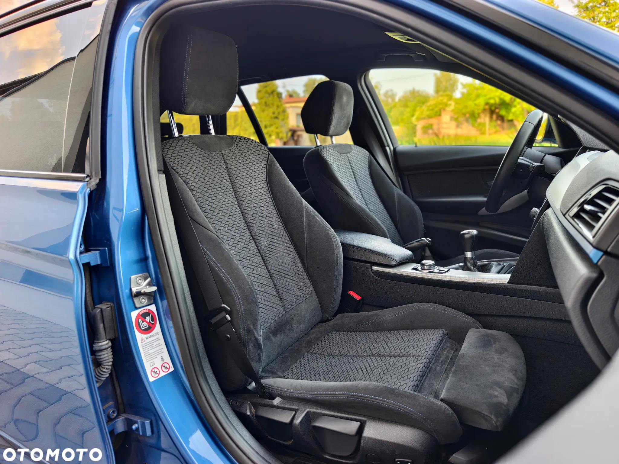 BMW Seria 3 318d Touring Blue Performance - 17