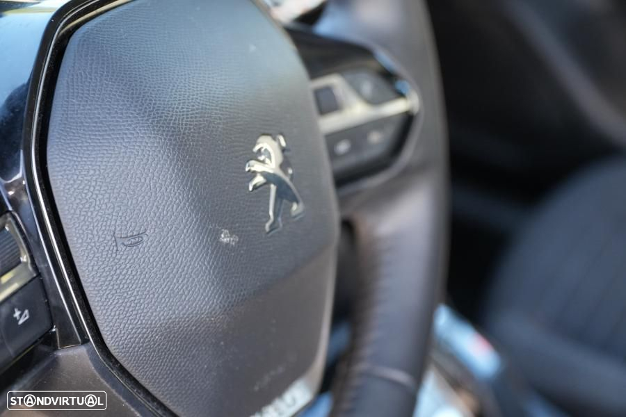 Peugeot 208 1.2 PureTech Active - 9