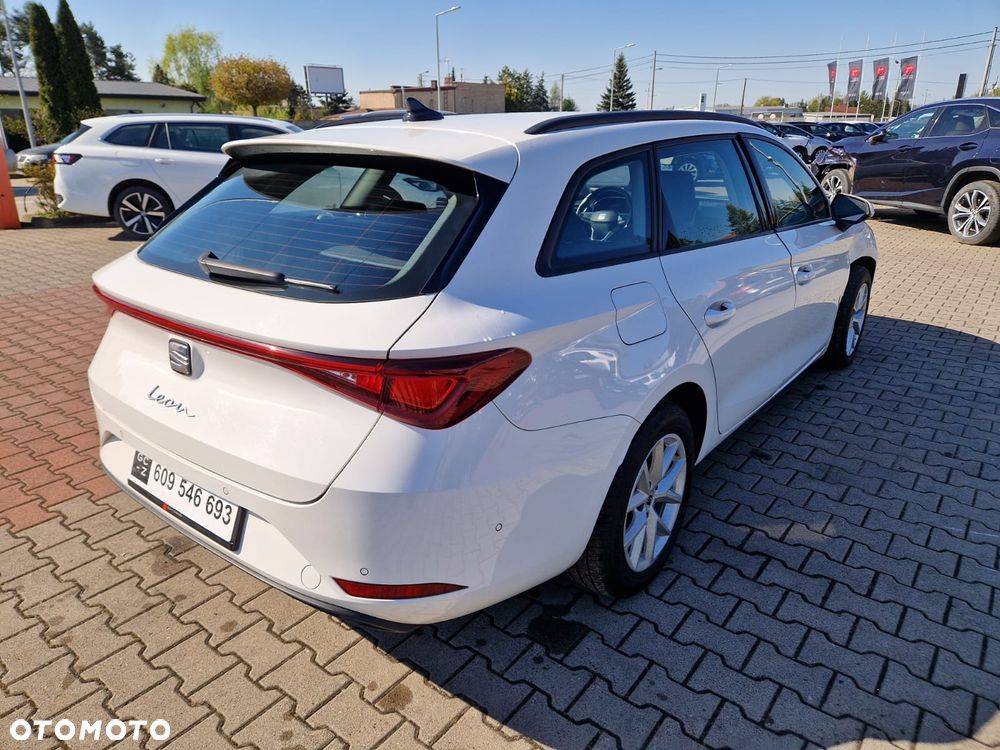 Seat Leon Sportstourer 2.0 TDI Style DSG - 3