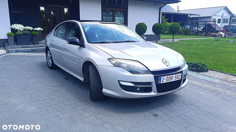 Renault Laguna dCi 110 FAP Bose Edition - 3