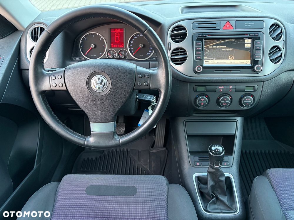 Volkswagen Tiguan 2.0 TDI DPF 4Motion Sport & Style - 8