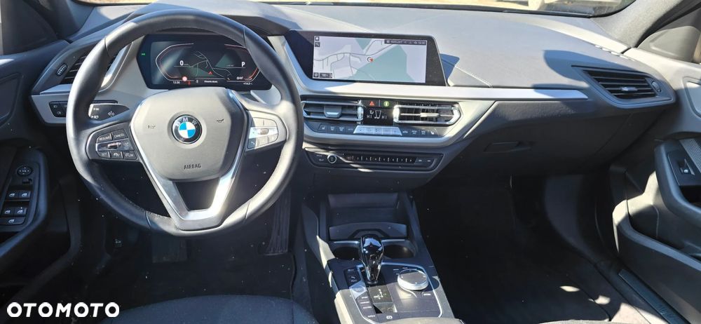 BMW Seria 1 118i Edition M Sport Shadow - 3