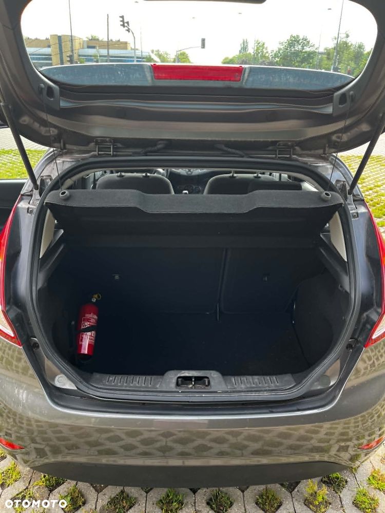 Ford Fiesta - 11