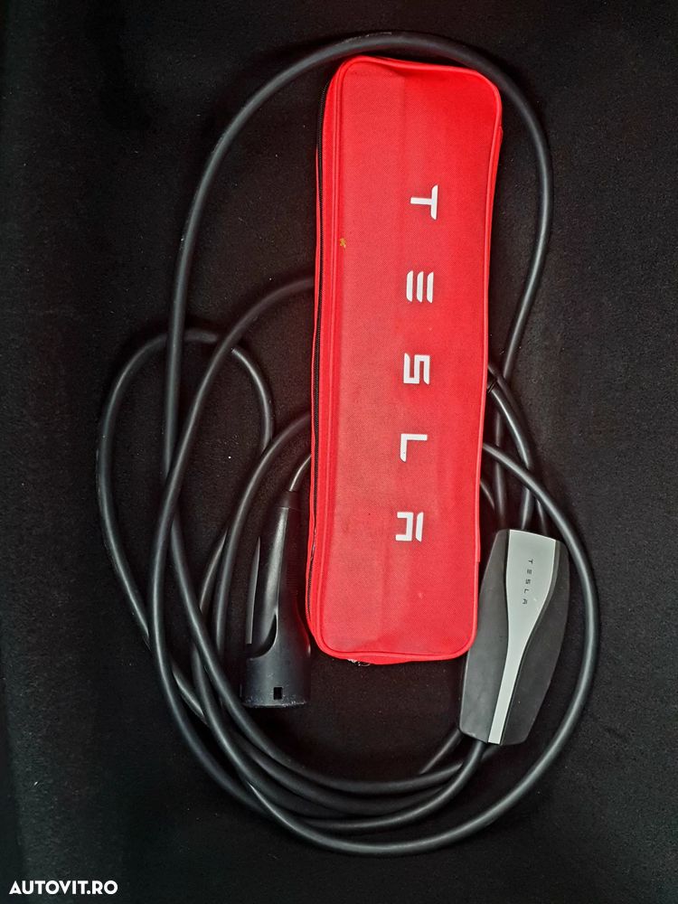Tesla Model 3 Standard Reichweite Plus Hinterradantrieb - 18