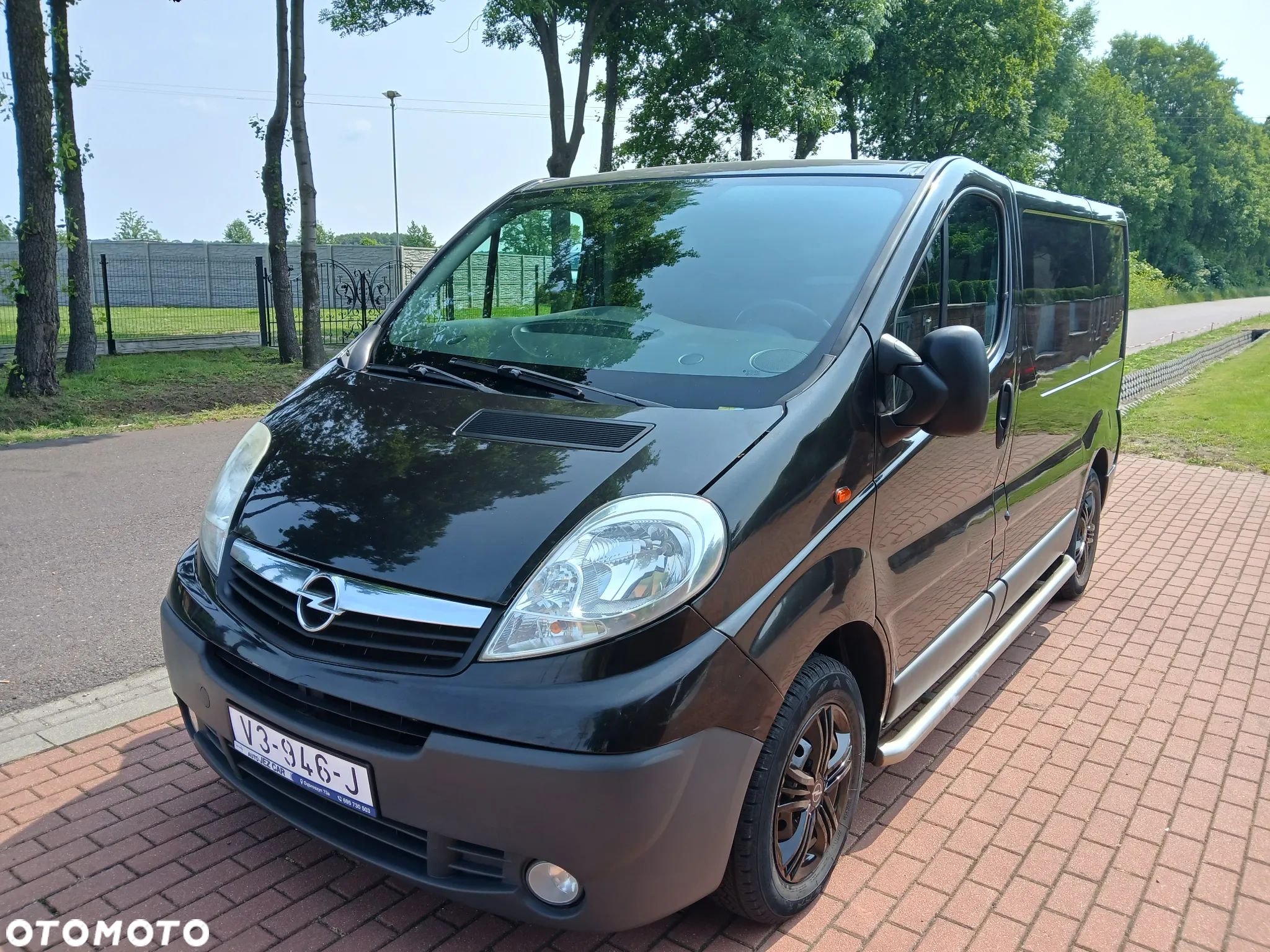 Opel VIVARO - 1