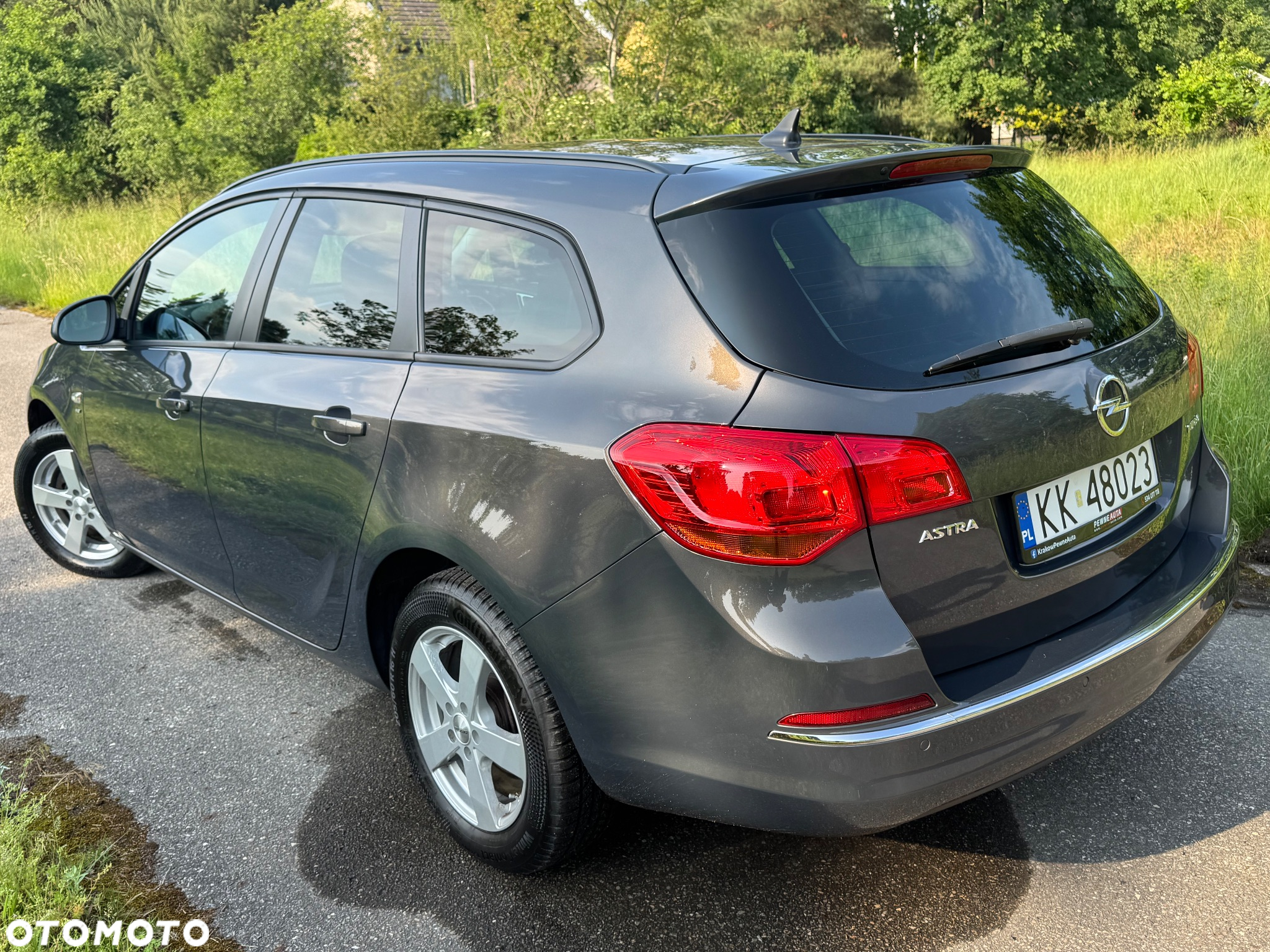 Opel Astra IV 1.4 T Energy EU6 - 12