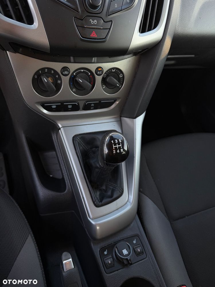 Ford Focus 1.0 EcoBoost Start-Stopp-System Ambiente - 12