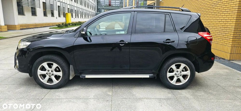 Toyota RAV4 2.2 D-4D Sol - 2