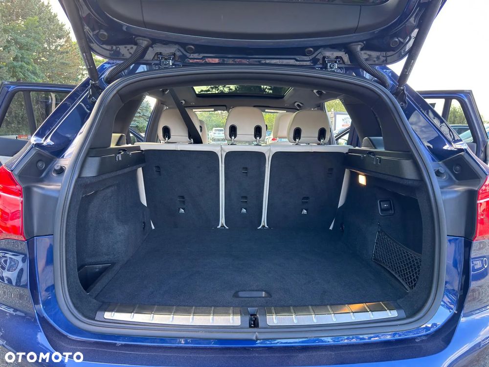 BMW X1 xDrive25i Advantage - 20