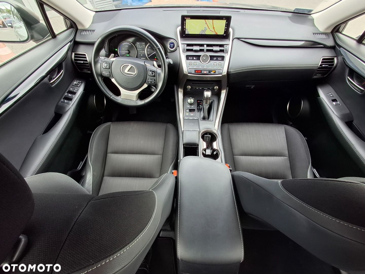 Lexus NX - 11