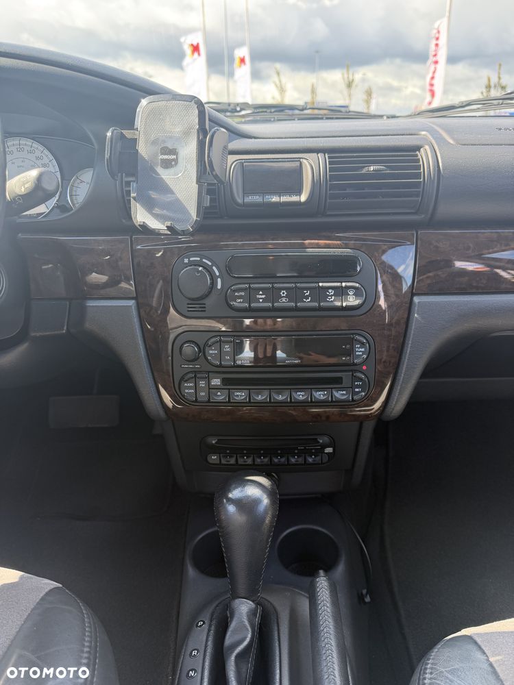 Chrysler Sebring 2.7 LX - 14