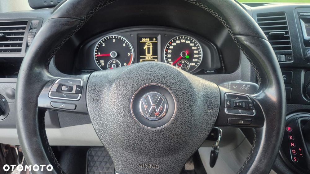 Volkswagen Transporter - 17