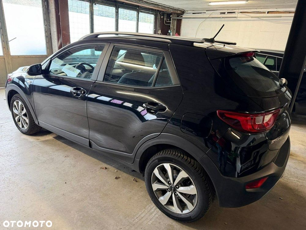 Kia Stonic - 6