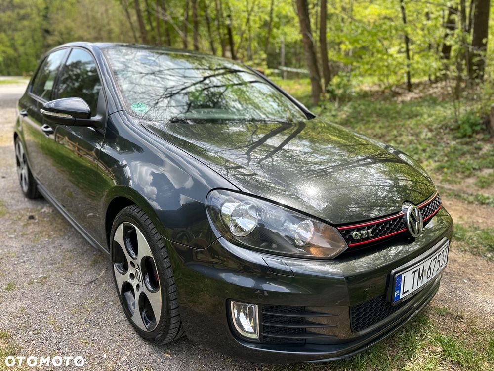 Volkswagen Golf 2.0 GTI - 13