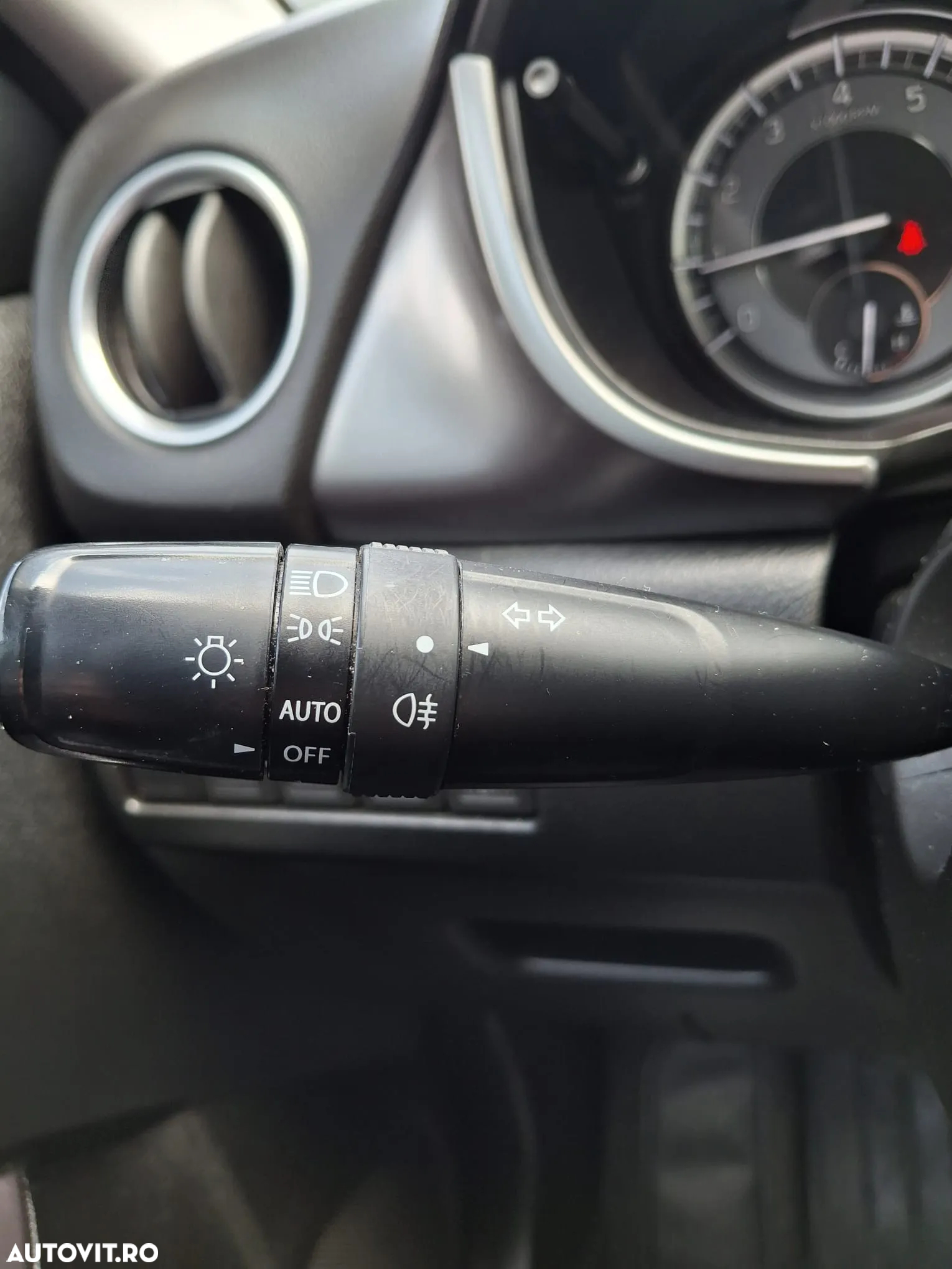 Suzuki Vitara 1.4 Boosterjet MHEV Passion - 18
