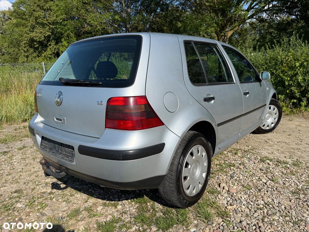 Volkswagen Golf 1.6 Automatik Edition - 6