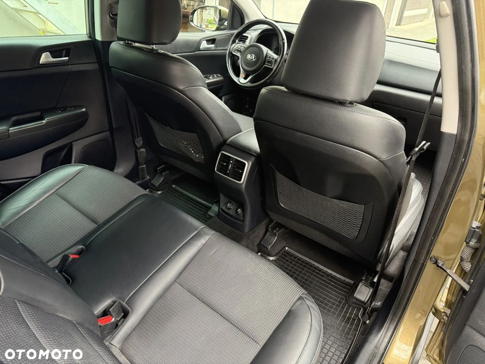 Kia Sportage 1.6 T-GDI L 4WD - 19
