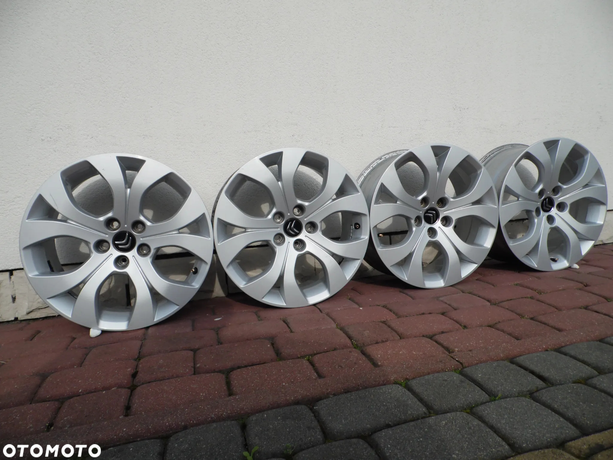 Felgi 17'' 5x108 Citroen C5 C6 Berlingo Peugeot - 3
