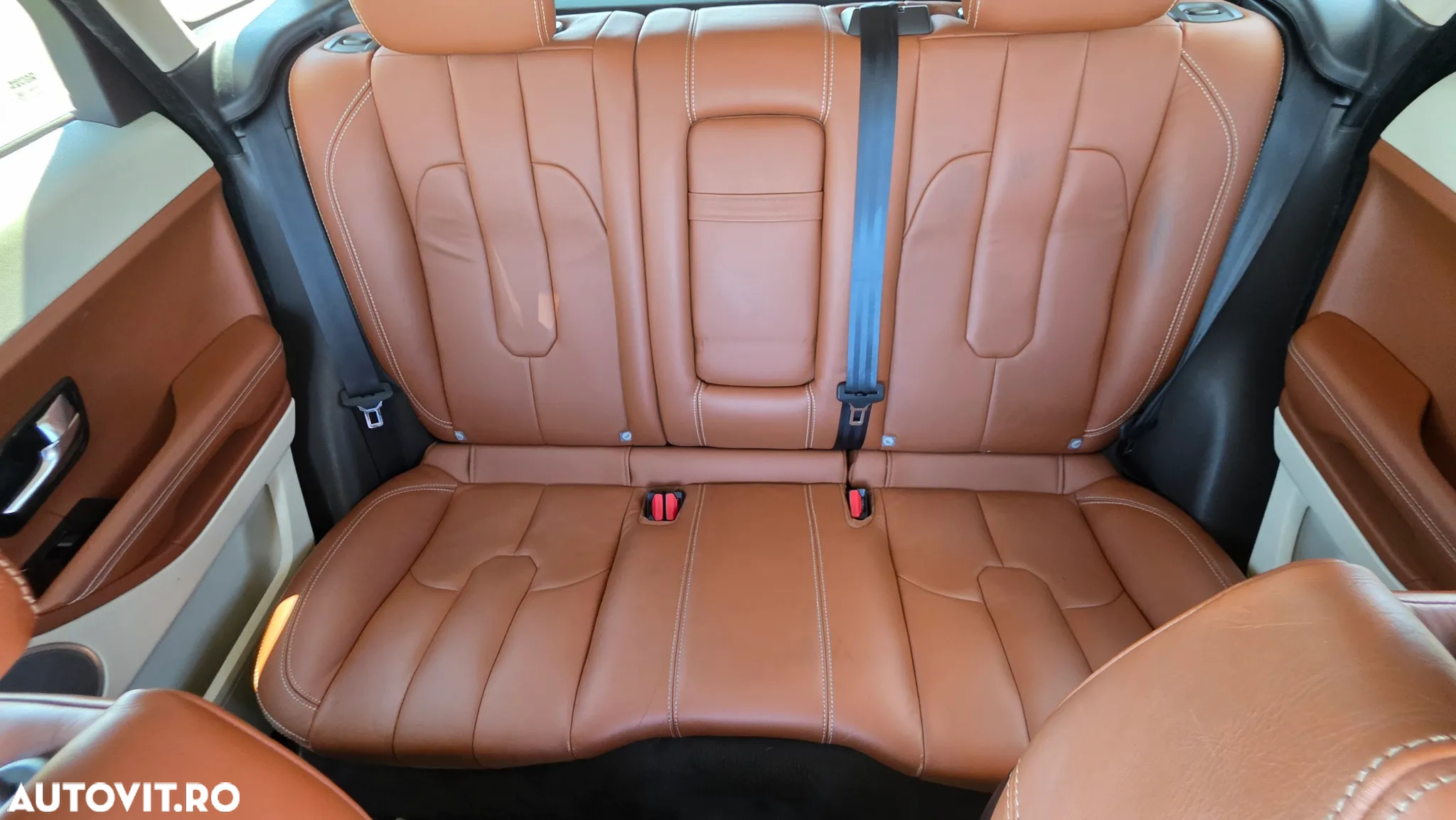 Land Rover Range Rover Evoque - 23