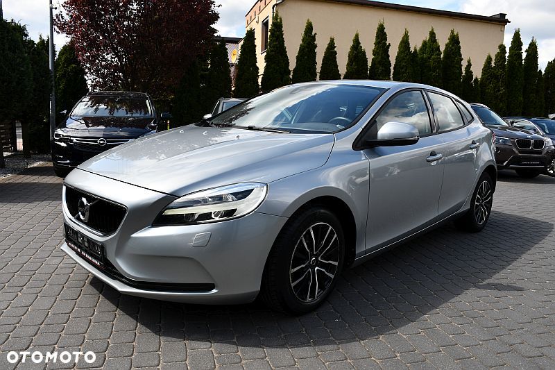 Volvo V40 T2 Geartronic Momentum - 3