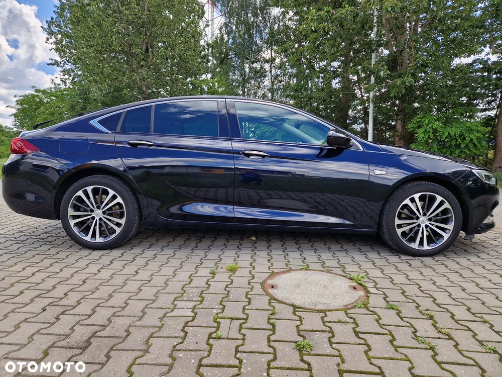 Opel Insignia 2.0 BiTurbo D 4x4 Automatik Ultimate Exclusive - 3