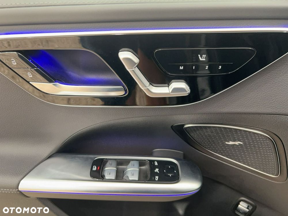 Mercedes-Benz Klasa C 220 d mHEV 4-Matic Avantgarde - 14