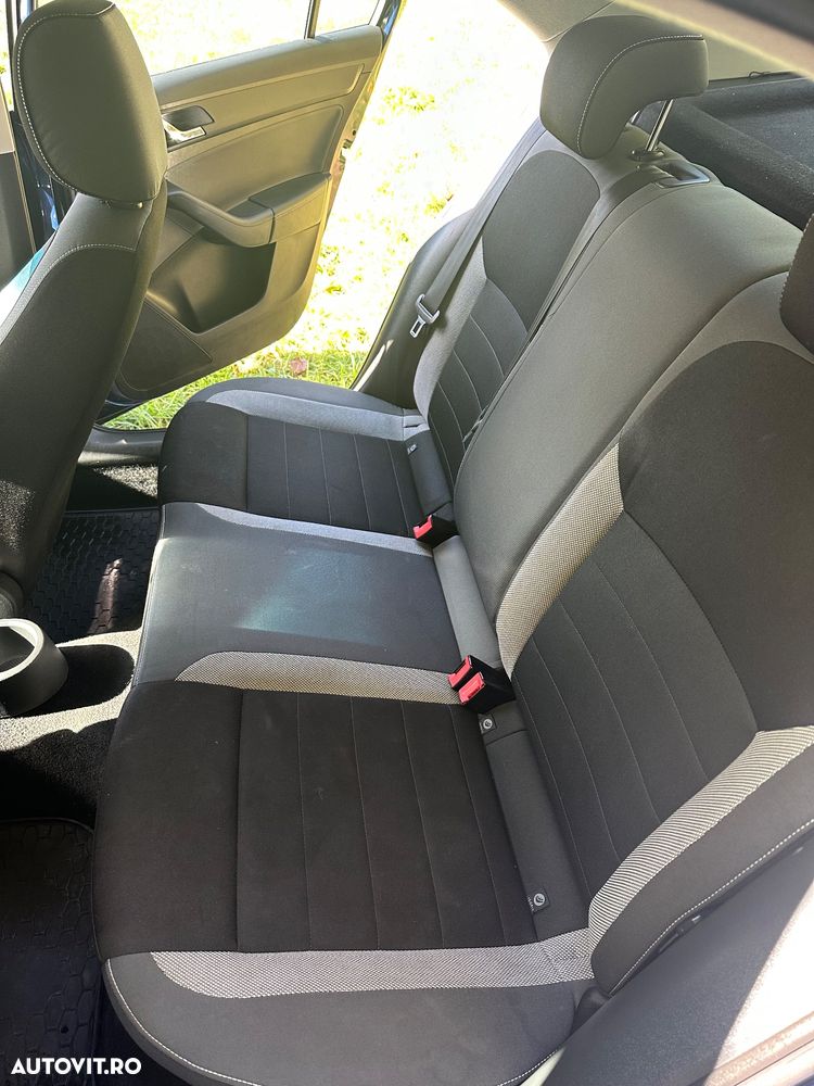 Skoda RAPID 1.4 TDI Ambition - 11