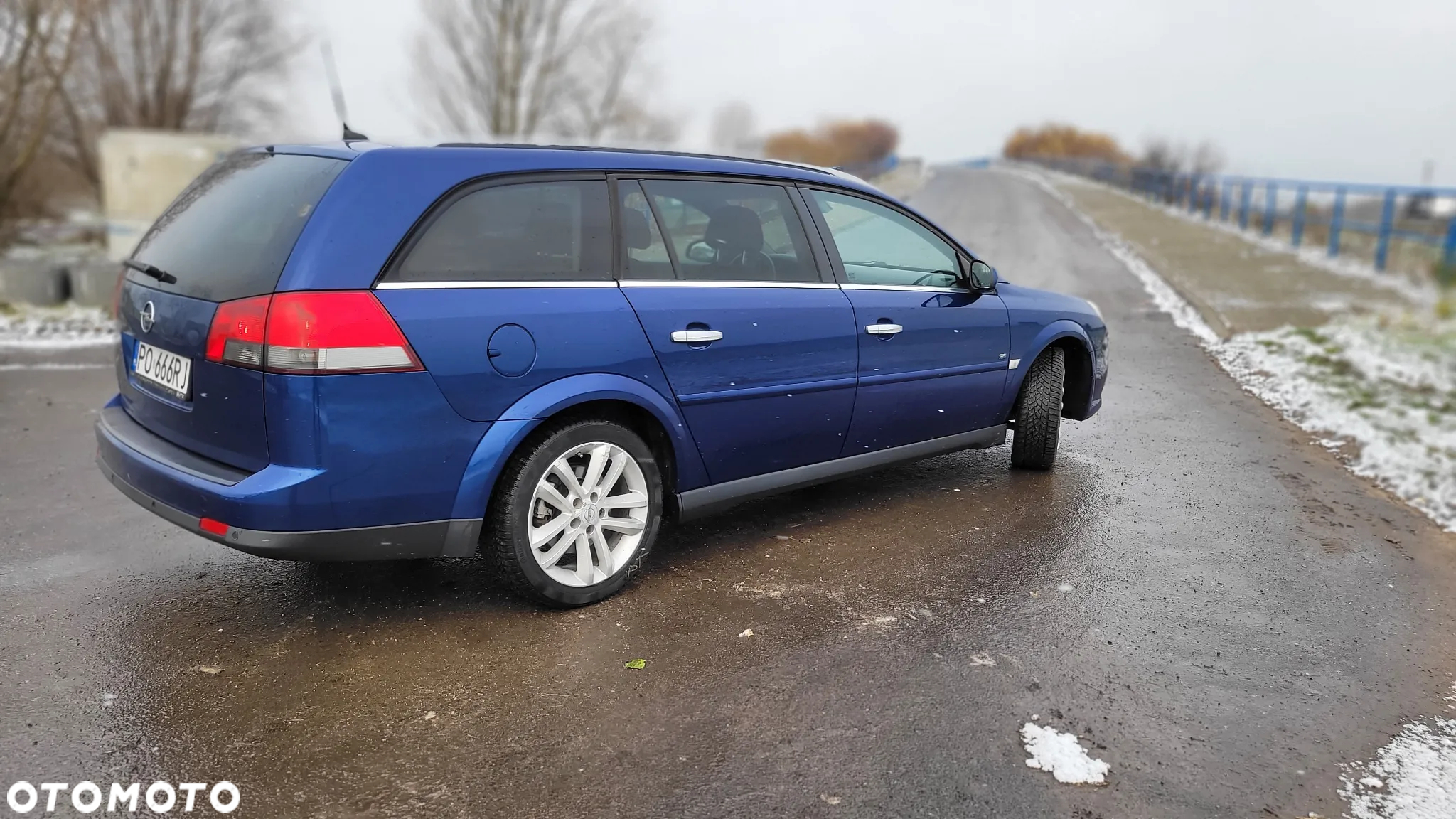 Opel Vectra 1.9 CDTI Caravan Cosmo - 3