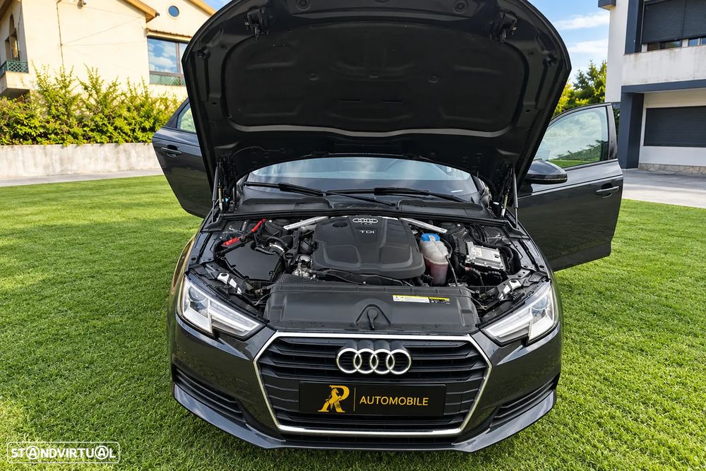 Audi A4 Avant - 4