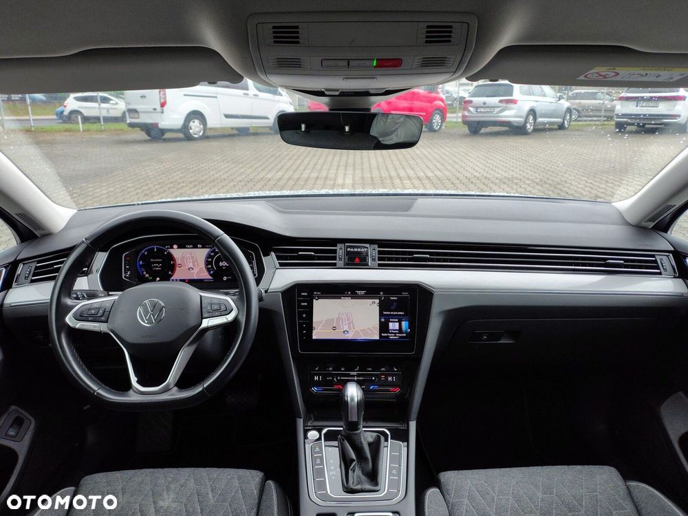Volkswagen Passat - 23